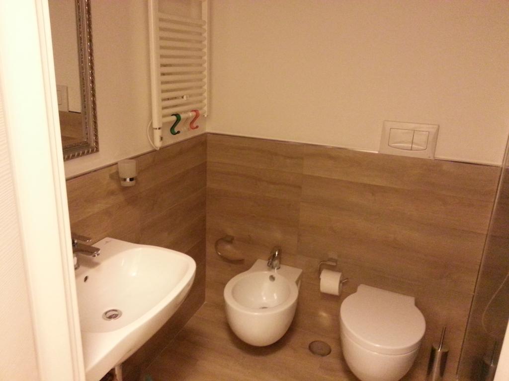 تارانتو Appartamento B&B Suite Stefanelli الغرفة الصورة
